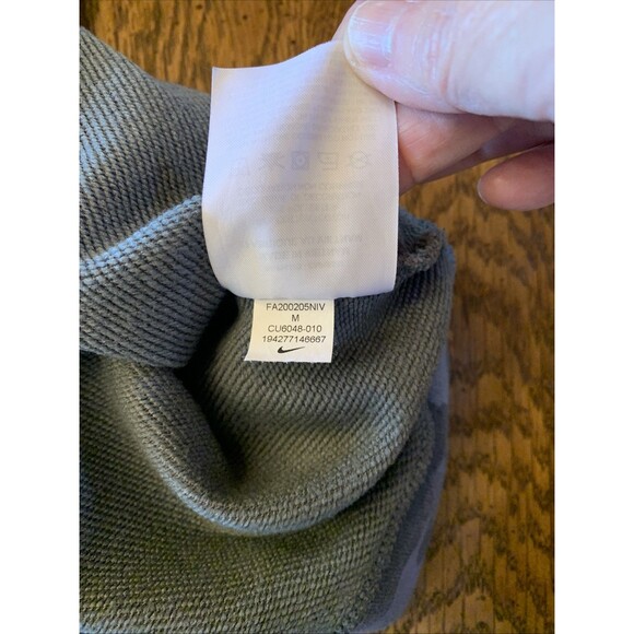 $90 Nike Mens Medium Full Zip Dri-Fit Jacket Hoodie Black Camo Gorpcore Outdoors - Picture 11 of 11